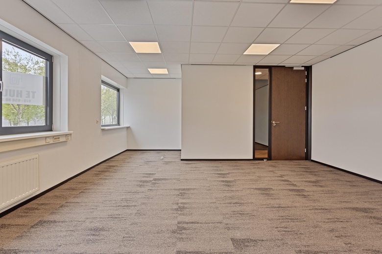 KantoorruimteaanHeinz Moormannstraat 1 a<br/> inBoxmeer KantoorruimteaanHeinz Moormannstraat 1 a<br/> inBoxmeer