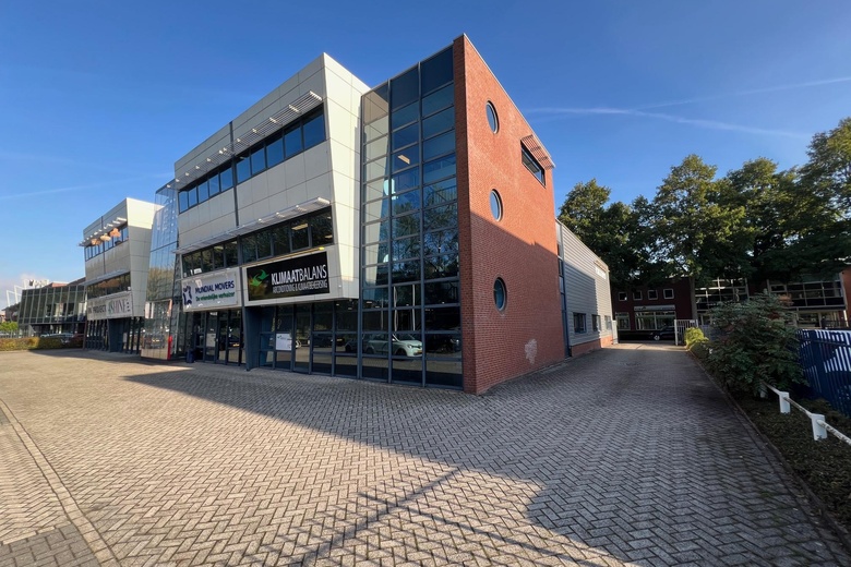 BedrijfsruimteaanKelvinring 52 a<br/> inAlblasserdam BedrijfsruimteaanKelvinring 52 a<br/> inAlblasserdam