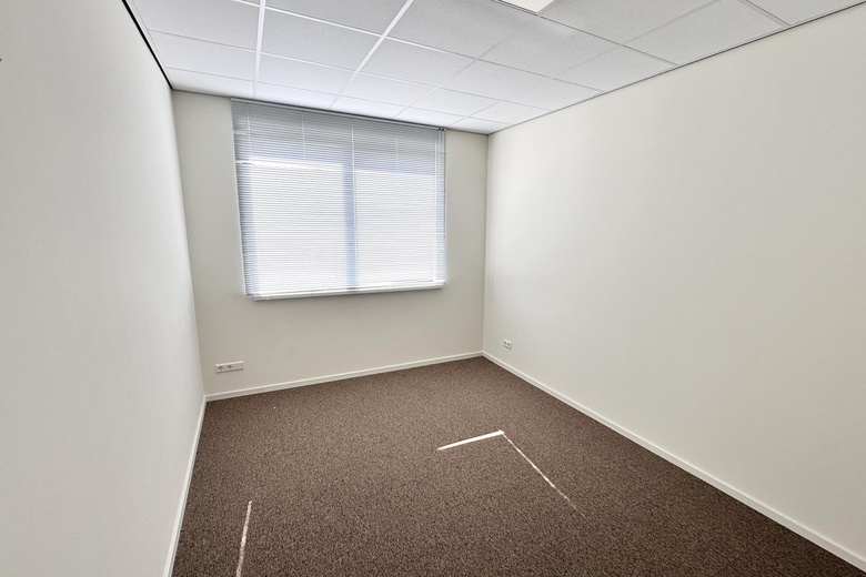 BedrijfsruimteaanSlijkwellsestraat 20 d 5<br/> inWell BedrijfsruimteaanSlijkwellsestraat 20 d 5<br/> inWell
