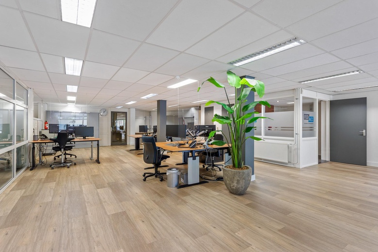 KantoorruimteaanBernard Leurinkstraat 31<br/> inLosser KantoorruimteaanBernard Leurinkstraat 31<br/> inLosser