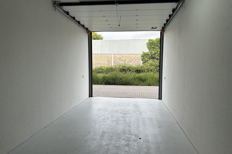 BedrijfsruimteaanTitaniumweg 134<br/> inAlphen aan den Rijn