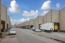 Bekijk foto 2 van eenheid 1 aan de Latexweg 7 in Amsterdam