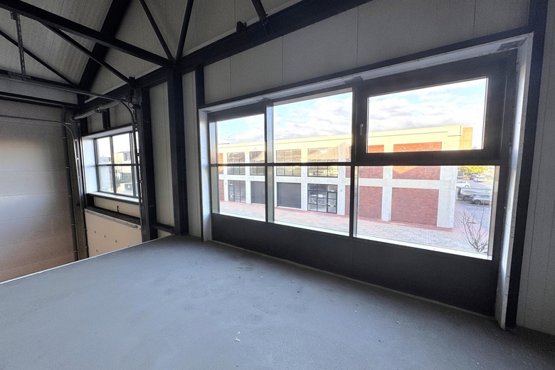 BedrijfsruimteaanHavenstraat 78 d<br/> inHuizen