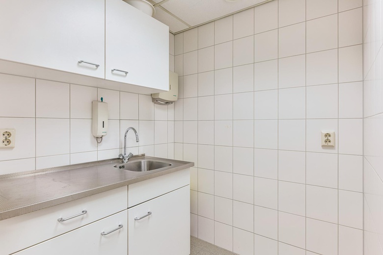 KantoorruimteaanMeentweg 1<br/> inLelystad KantoorruimteaanMeentweg 1<br/> inLelystad