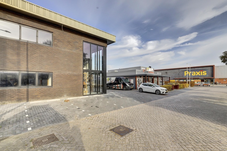 BedrijfsruimteaanGrevelingenstraat 11 a<br/> inZierikzee BedrijfsruimteaanGrevelingenstraat 11 a<br/> inZierikzee