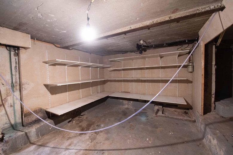 WinkelruimteaanHuizerweg 134<br/> inBussum WinkelruimteaanHuizerweg 134<br/> inBussum