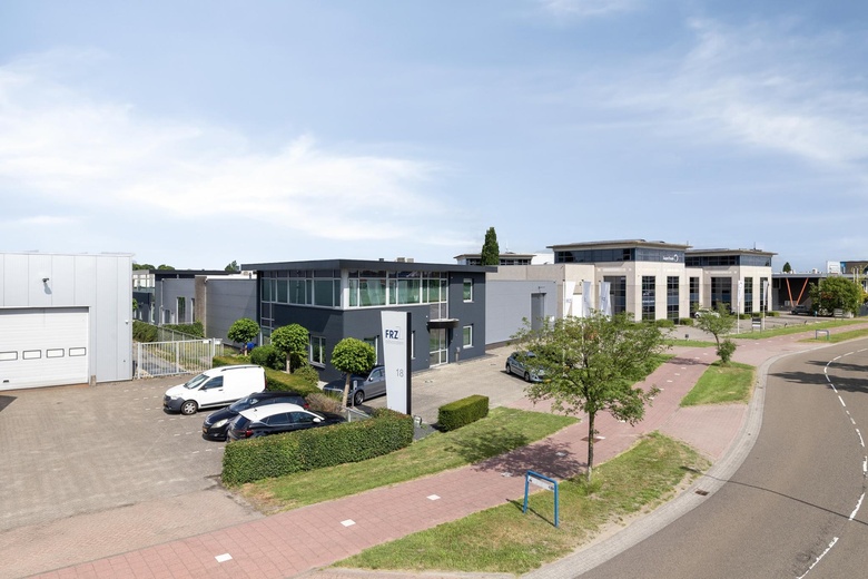 BedrijfsruimteaanProf. Asserweg 18<br/> inWaalwijk BedrijfsruimteaanProf. Asserweg 18<br/> inWaalwijk
