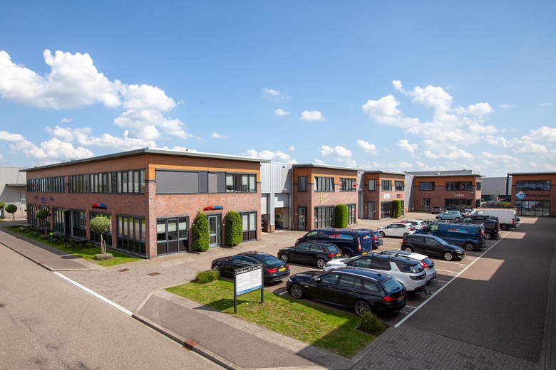 BedrijfsruimteaanZuidbaan 514<br/> inMoordrecht BedrijfsruimteaanZuidbaan 514<br/> inMoordrecht