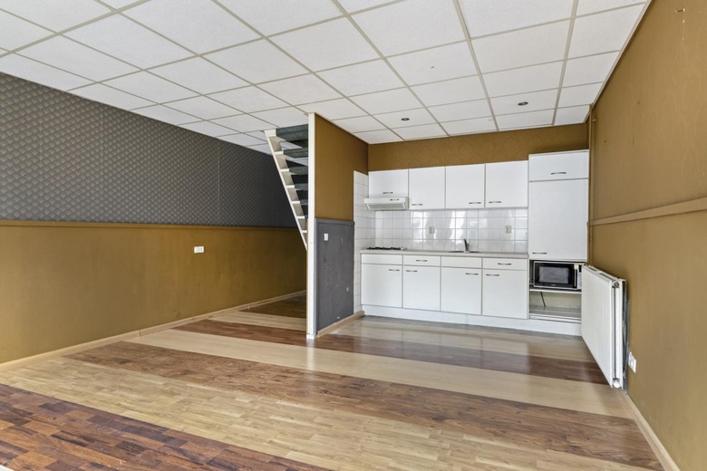 WinkelruimteaanGrote Kerkstraat 1<br/> inSteenbergen WinkelruimteaanGrote Kerkstraat 1<br/> inSteenbergen