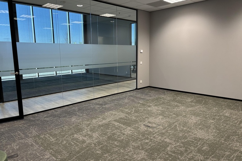 KantoorruimteaanHonderdland 1001<br/> inMaasdijk