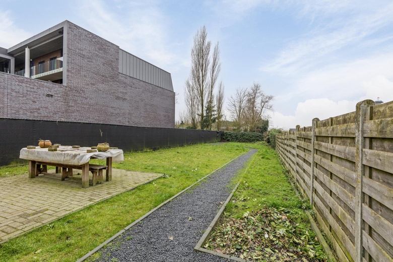 WinkelruimteaanRaadhuisstraat 108<br/> inHoogerheide WinkelruimteaanRaadhuisstraat 108<br/> inHoogerheide