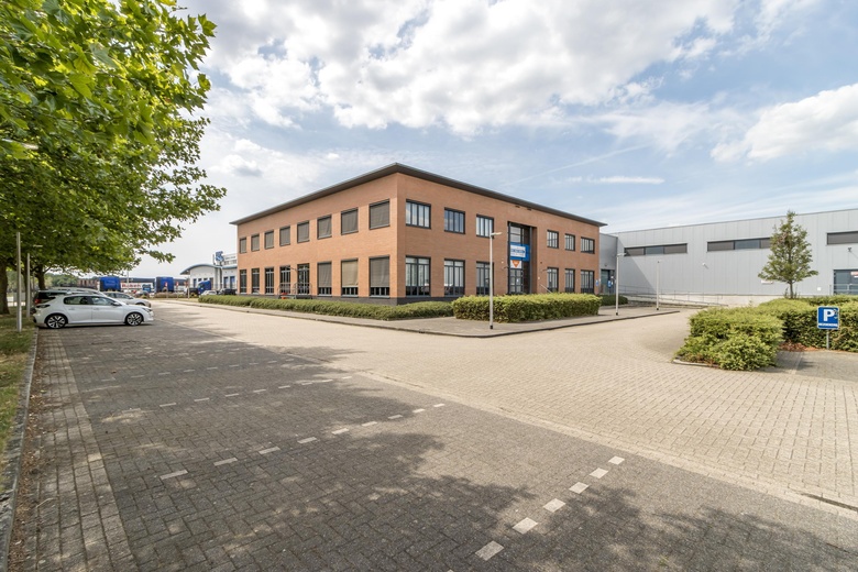 BedrijfsruimteaanVorstengrafdonk 63<br/> inOss