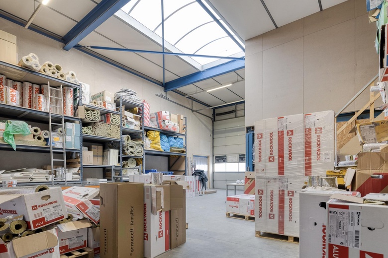 BedrijfsruimteaanCanadabaan 7 l<br/> inNistelrode