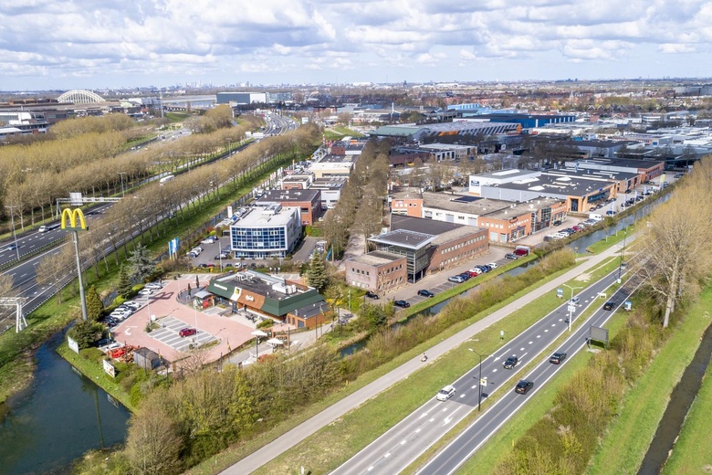 KantoorruimteaanKelvinring 44<br/> inAlblasserdam KantoorruimteaanKelvinring 44<br/> inAlblasserdam