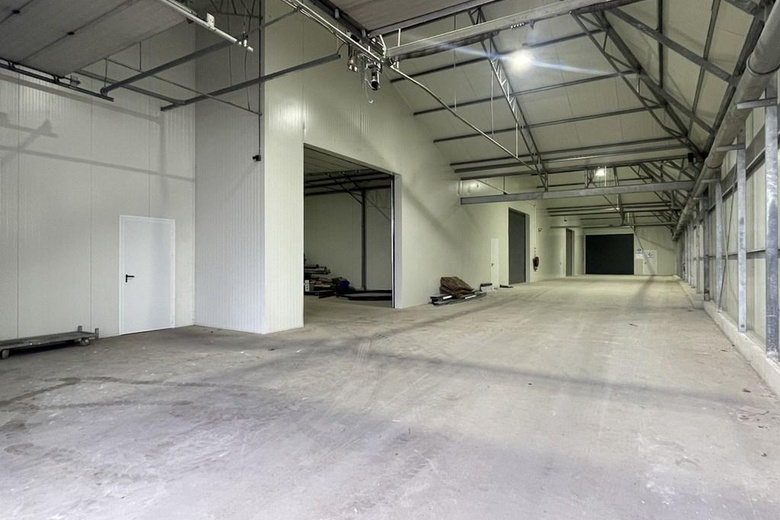 BedrijfsruimteaanOosteinderweg 457 L<br/> inAalsmeer