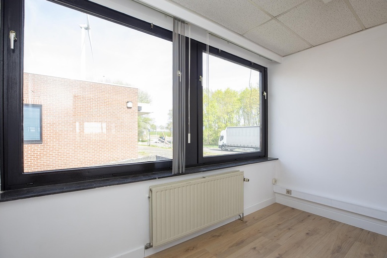 BedrijfsruimteaanHazeldonk 6045<br/> inBreda