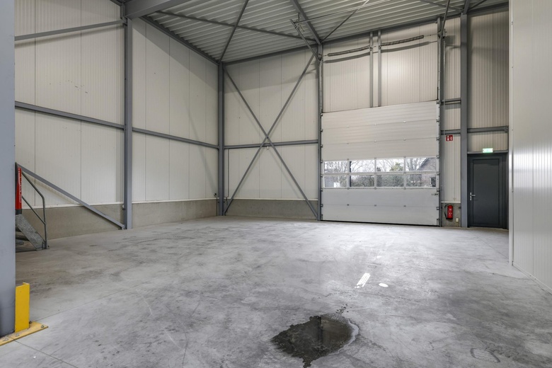 BedrijfsruimteaanWinkelsweg 2 C<br/> inHengelo BedrijfsruimteaanWinkelsweg 2 C<br/> inHengelo