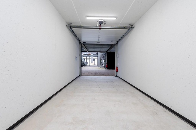 BedrijfsruimteaanArthurweg 15<br/> inRotterdam