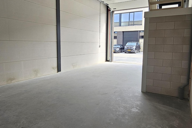 BedrijfsruimteaanMarinus van Meelweg 34 13<br/> inEindhoven