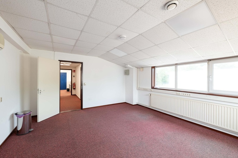 BedrijfsruimteaanNijverheidsweg 14 - 18<br/> inStellendam