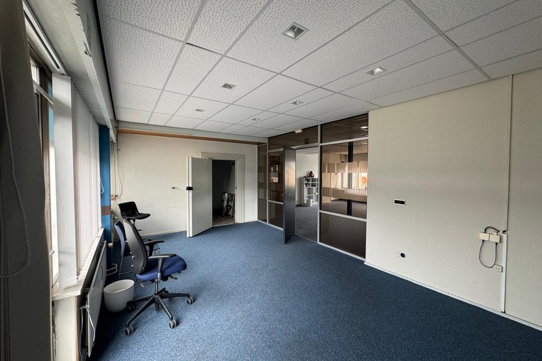 BedrijfsruimteaanLijndenweg 6<br/> inVelsen BedrijfsruimteaanLijndenweg 6<br/> inVelsen