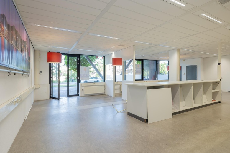 HorecaaanBargelaan 4<br/> inLeiden HorecaaanBargelaan 4<br/> inLeiden