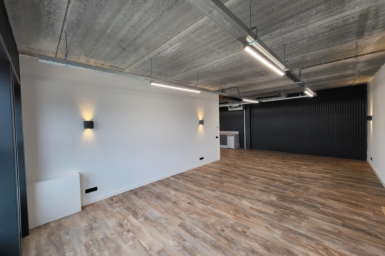 BedrijfsruimteaanHeliumweg 6 A 17<br/> inAmersfoort