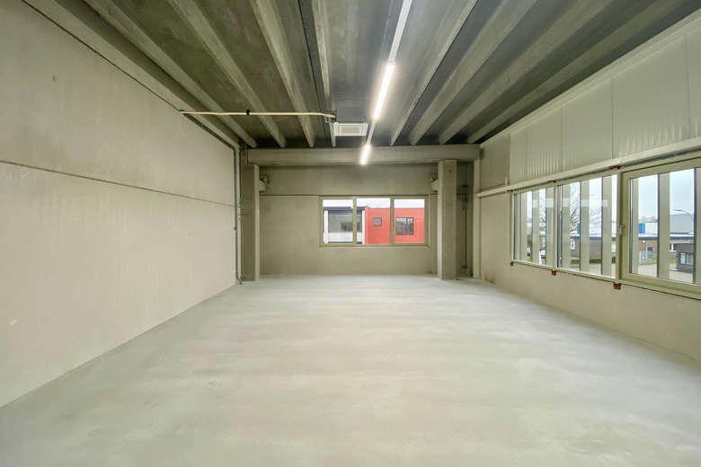 BedrijfsruimteaanZanddonkweg 1 a<br/> inWaalwijk BedrijfsruimteaanZanddonkweg 1 a<br/> inWaalwijk