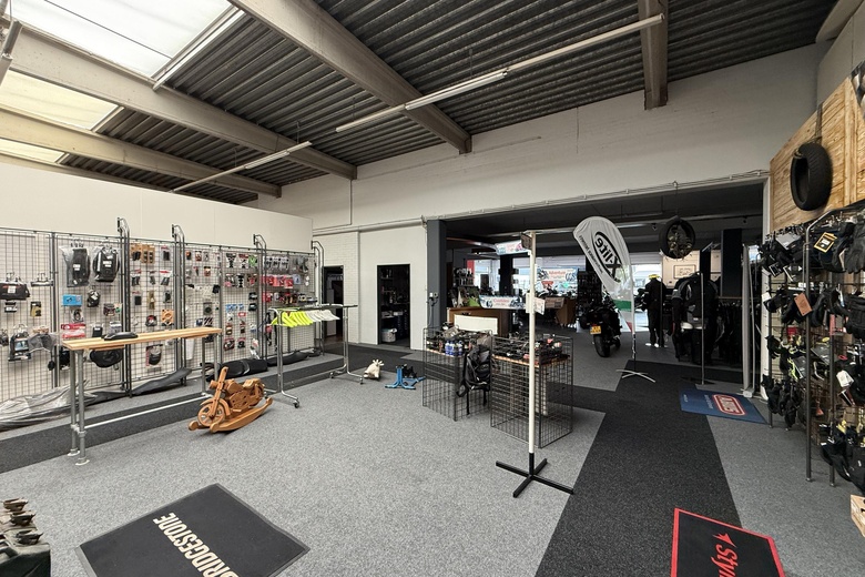 BedrijfsruimteaanEkkersrijt 1012 - 1014<br/> inSon en Breugel