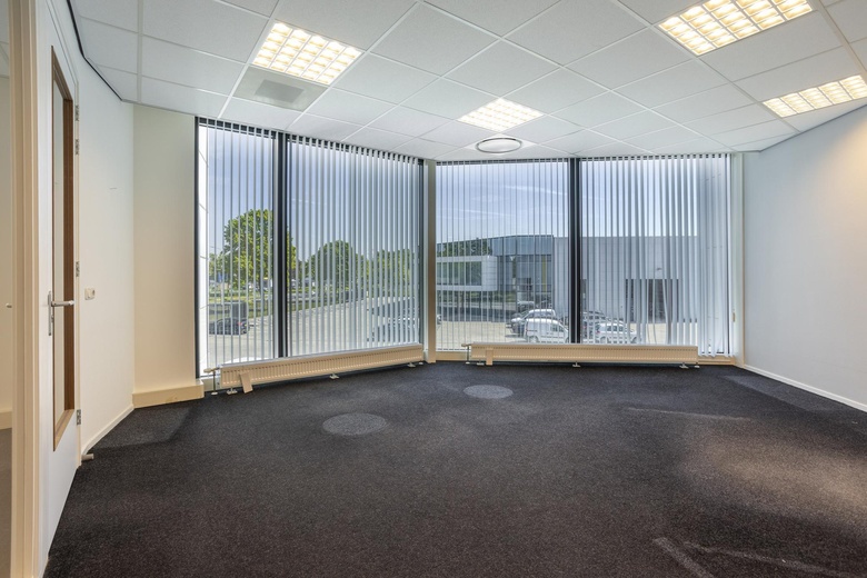 KantoorruimteaanVossenbeemd 109<br/> inHelmond