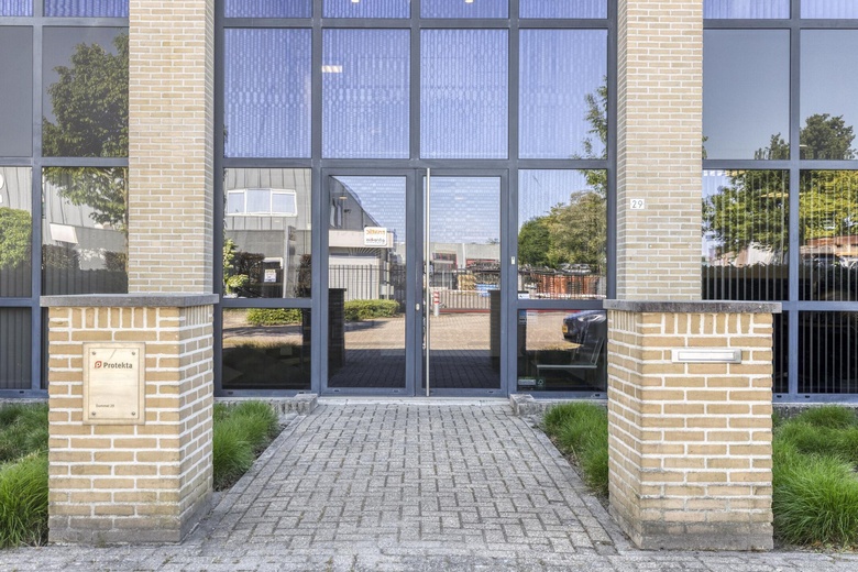 BedrijfsruimteaanDommel 29<br/> inGemert BedrijfsruimteaanDommel 29<br/> inGemert