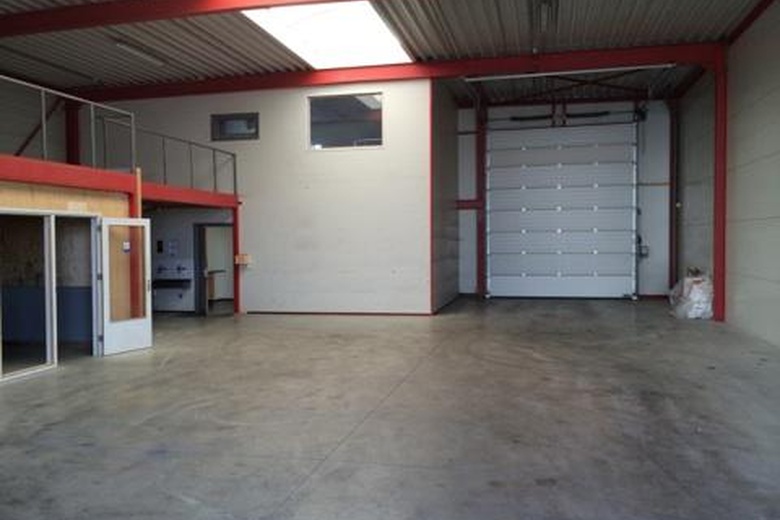 BedrijfsruimteaanBreinderveldweg 17 B<br/> inSchinnen