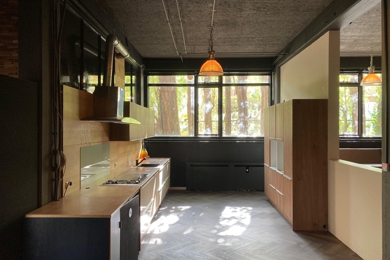 BedrijfsruimteaanDiepenhorstlaan 9 - 11<br/> inRijswijk