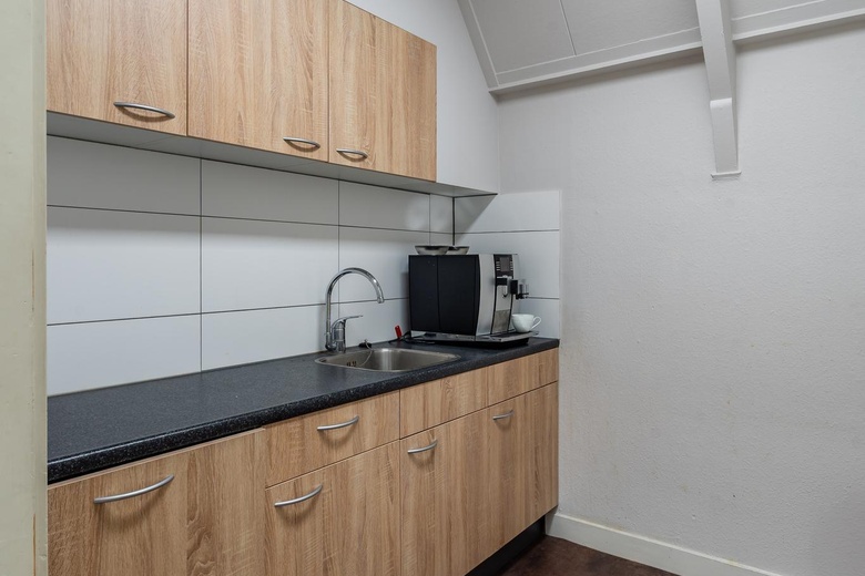 KantoorruimteaanHuizerstraatweg 111<br/> inNaarden KantoorruimteaanHuizerstraatweg 111<br/> inNaarden
