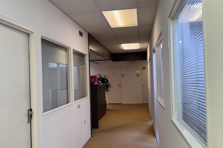 BedrijfsruimteaanPampuslaan 96<br/> inWeesp