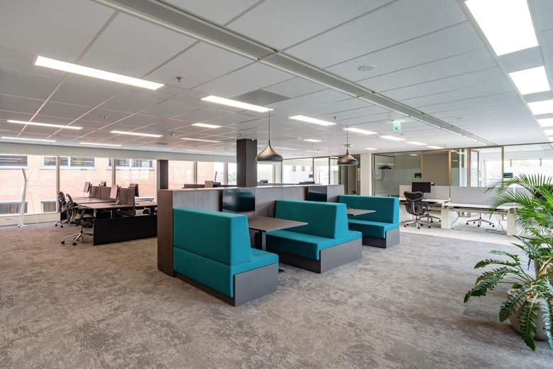 KantoorruimteaanProfessor Dr Dorgelolaan 12<br/> inEindhoven