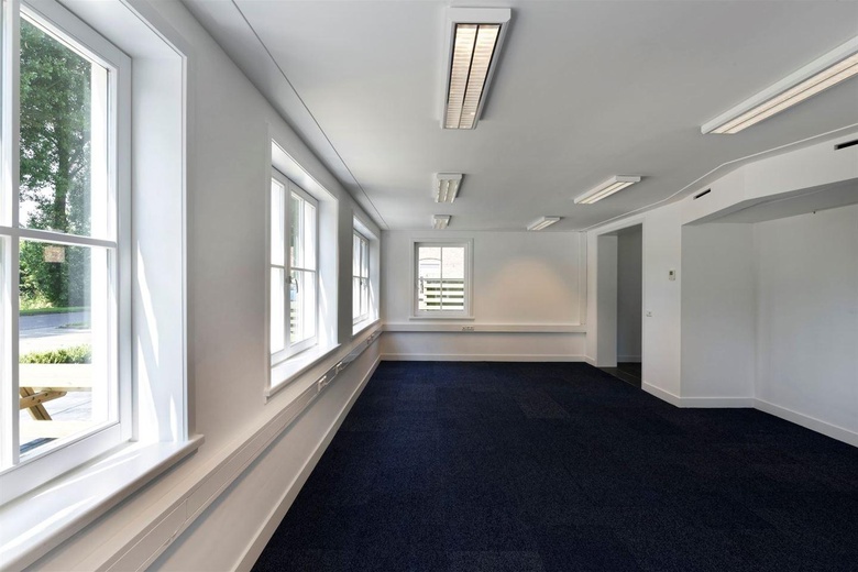 KantoorruimteaanIndustrieweg 10<br/> inMiddenmeer KantoorruimteaanIndustrieweg 10<br/> inMiddenmeer