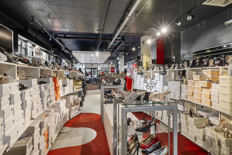 WinkelruimteaanRijnstraat 48<br/> inArnhem WinkelruimteaanRijnstraat 48<br/> inArnhem