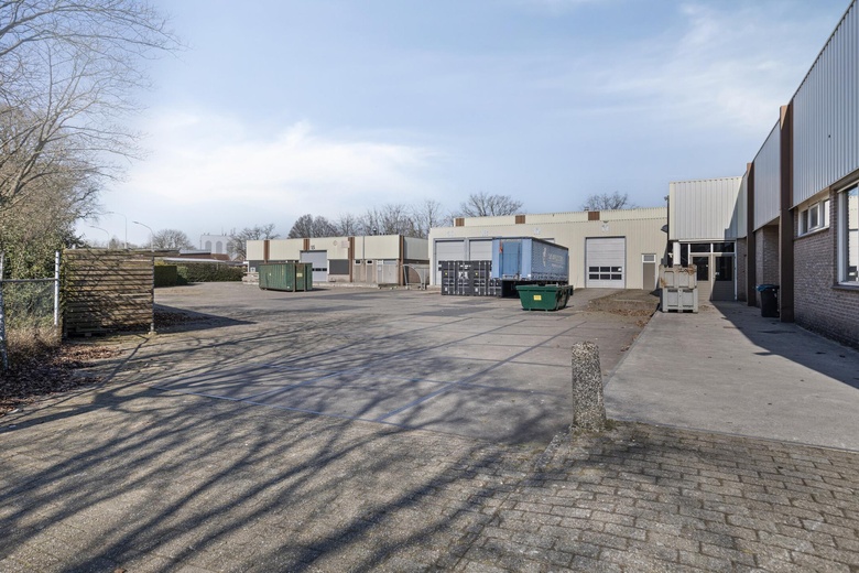 BedrijfsruimteaanNijverheidsstraat 9<br/> inLichtenvoorde BedrijfsruimteaanNijverheidsstraat 9<br/> inLichtenvoorde