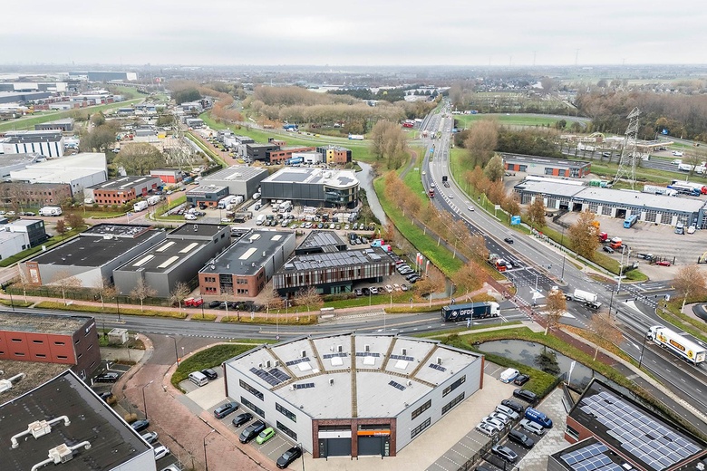 BedrijfsruimteaanVan Coulsterweg 1 b<br/> inAlblasserdam