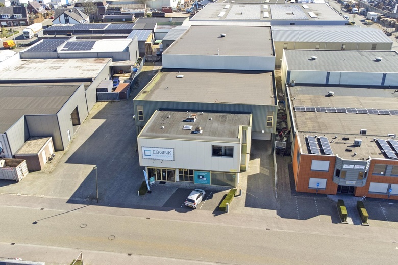 BedrijfsruimteaanAmbachtsstraat 32<br/> inWinterswijk BedrijfsruimteaanAmbachtsstraat 32<br/> inWinterswijk