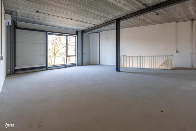 BedrijfsruimteaanVaartveld 3<br/> inRoosendaal