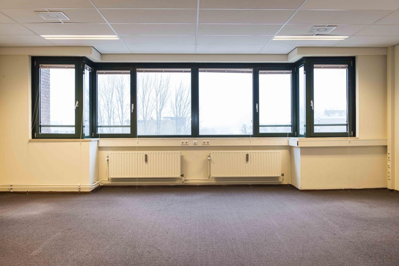 KantoorruimteaanSchipholweg 128<br/> inLeiden