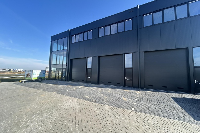 BedrijfsruimteaanHonderdland 984<br/> inMaasdijk