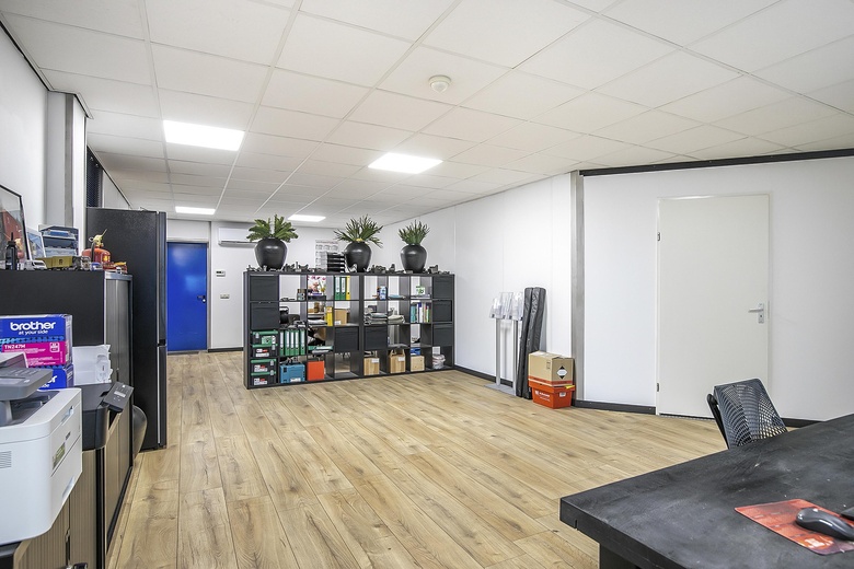 BedrijfsruimteaanDommelstraat 6<br/> inOss