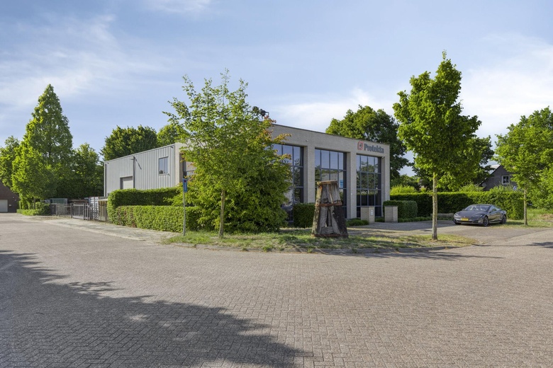 BedrijfsruimteaanDommel 29<br/> inGemert BedrijfsruimteaanDommel 29<br/> inGemert