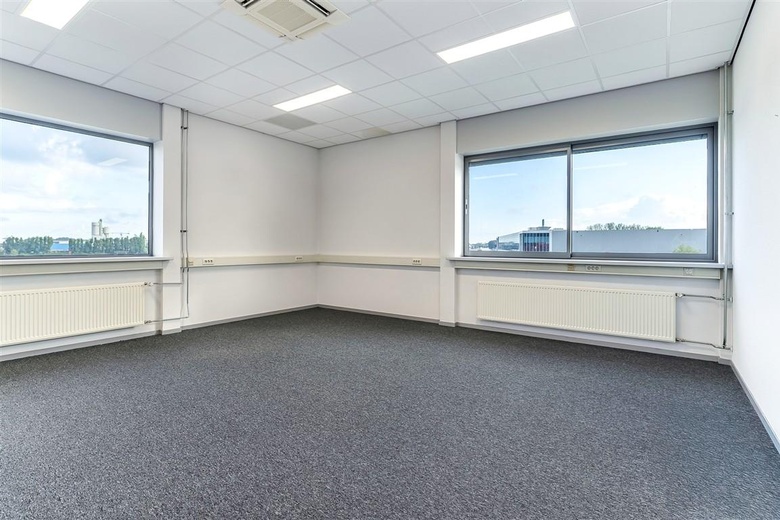 KantoorruimteaanPieter Hoebeeweg 99<br/> inDordrecht