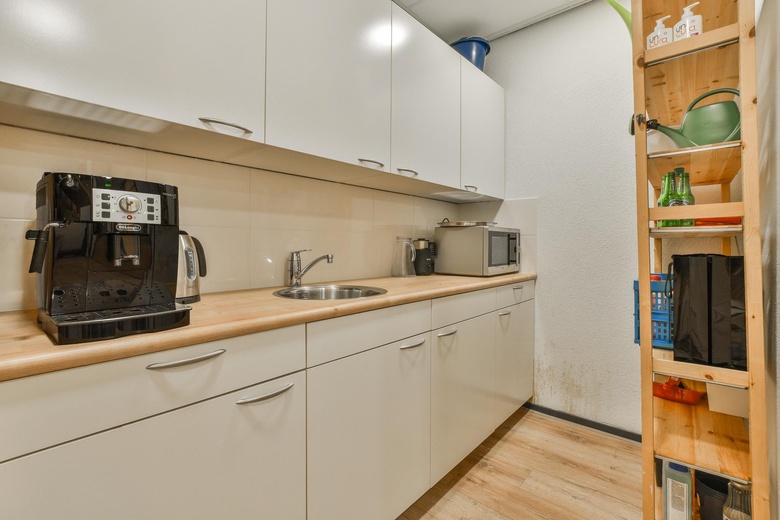 KantoorruimteaanModemstraat 1<br/> inAmsterdam KantoorruimteaanModemstraat 1<br/> inAmsterdam