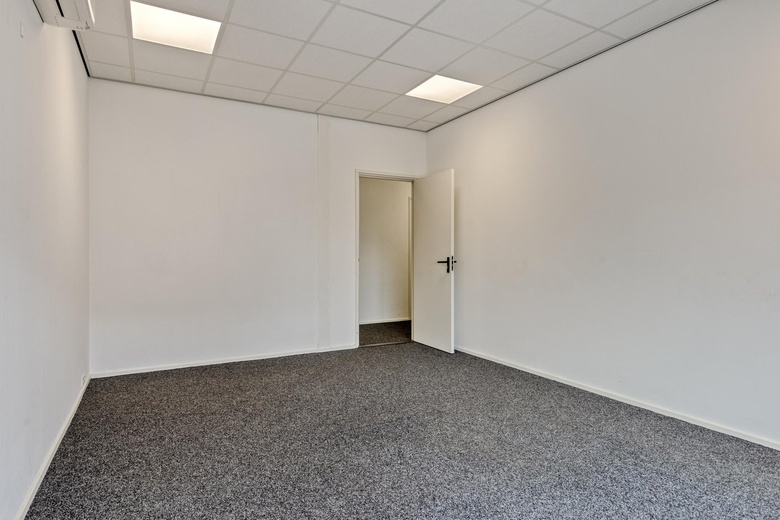 BedrijfsruimteaanUlenpasweg 5 b<br/> in's-Heerenberg
