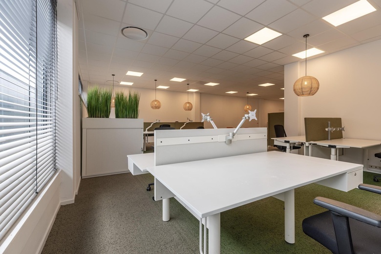 KantoorruimteaanAmsterdamsestraatweg 15 G<br/> inNaarden